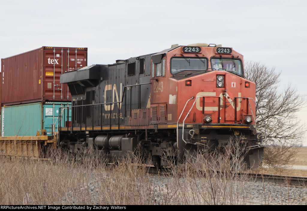 CN 2243